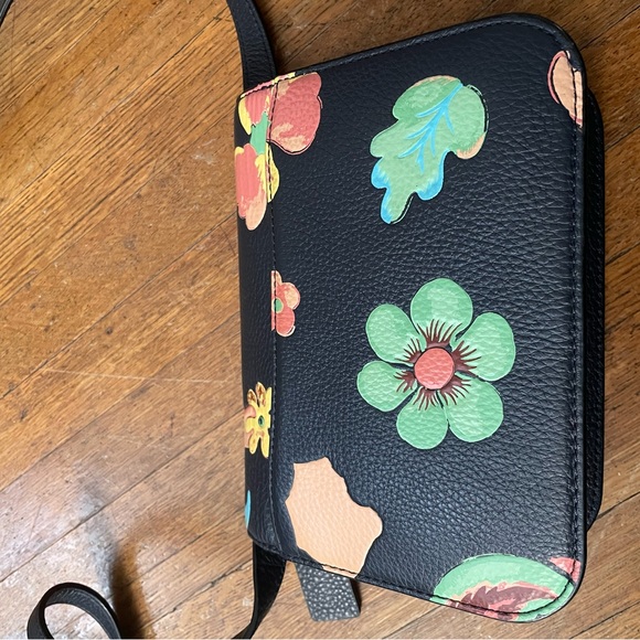 SOLD Coach floral Purse in great condition - Picture 9 of 11
